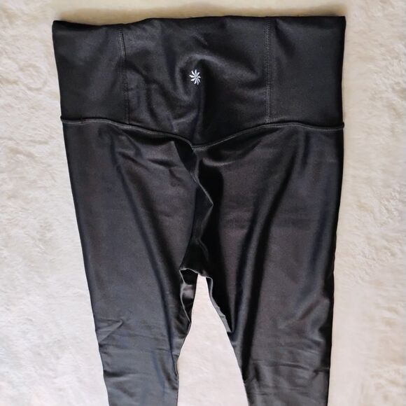 Athleta Elation Sheen Tight High Rise 7/8 Leggings XS Black Metallic Y3K Yoga - Picture 15 of 16